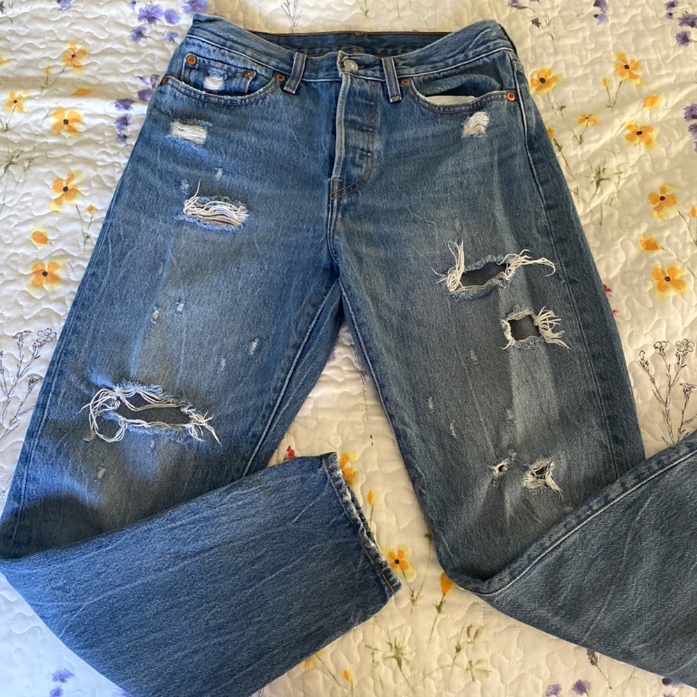levi’s wedgie straight leg jeans